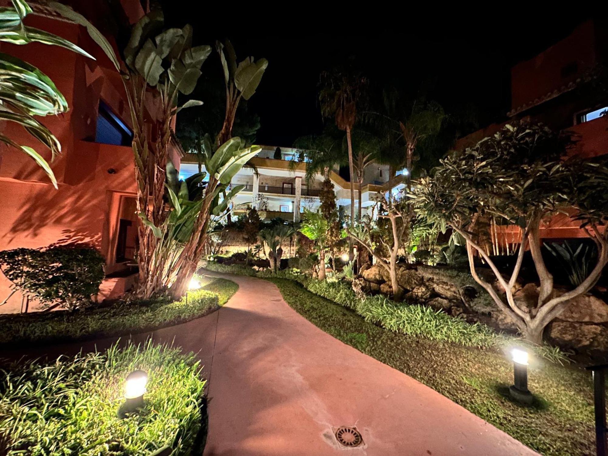 Xpce D Carlos Gardens Apartment Marbella Bagian luar foto